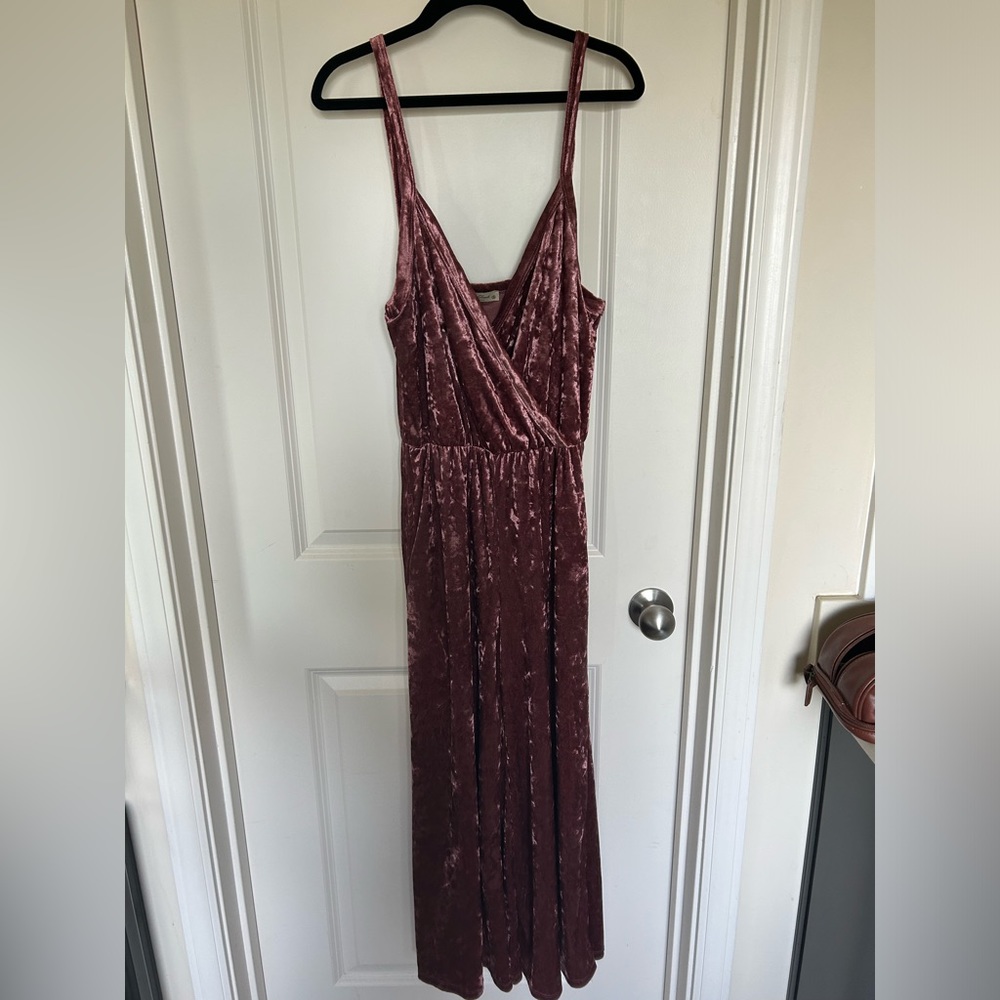 Women’s Velvet Dark Pink Jumpsuit